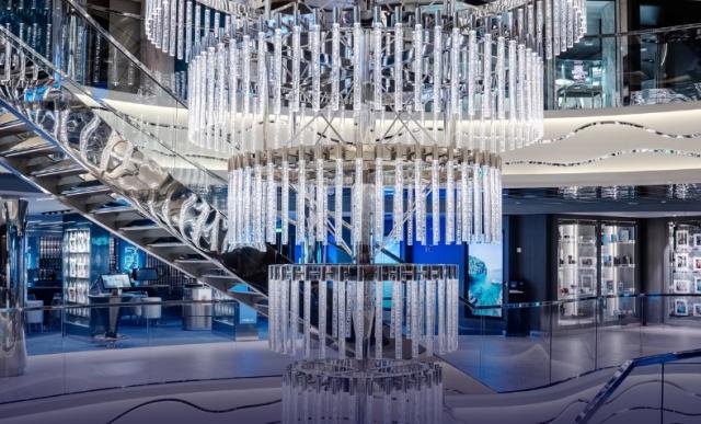 Zábava na lodi MSC World Asia