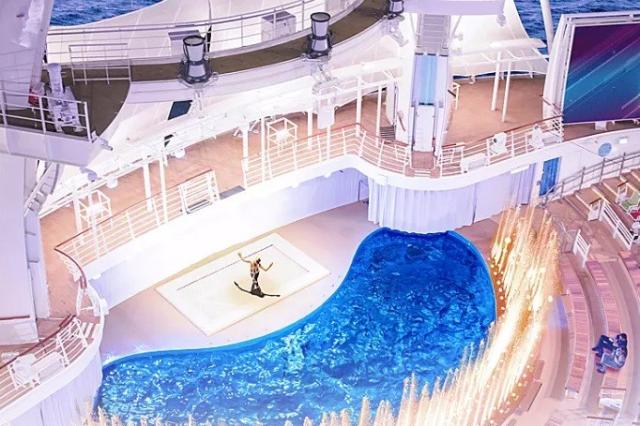 Zábava na lodi Legend of the Seas