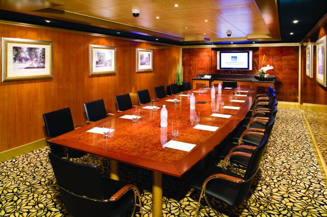 Zábava na lodi Norwegian Pearl