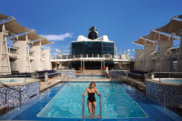 Zábava na lodi Celebrity Equinox