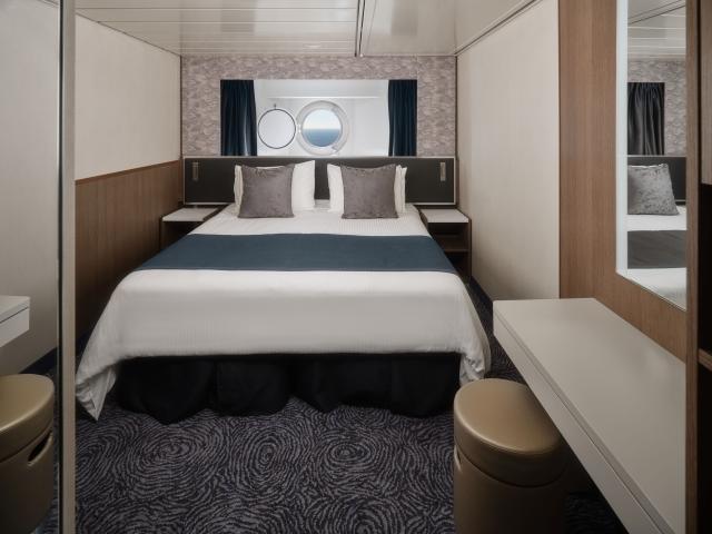 Kajuta s oknem Norwegian Spirit