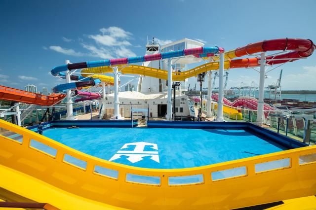 Zábava na lodi Navigator of the Seas