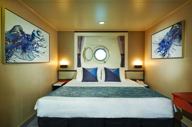 Kajuta s oknem Norwegian Jade
