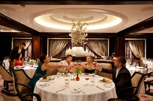 Zábava na lodi Celebrity Solstice