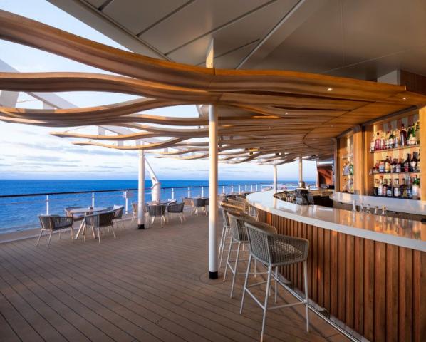 Zábava na lodi Celebrity Summit