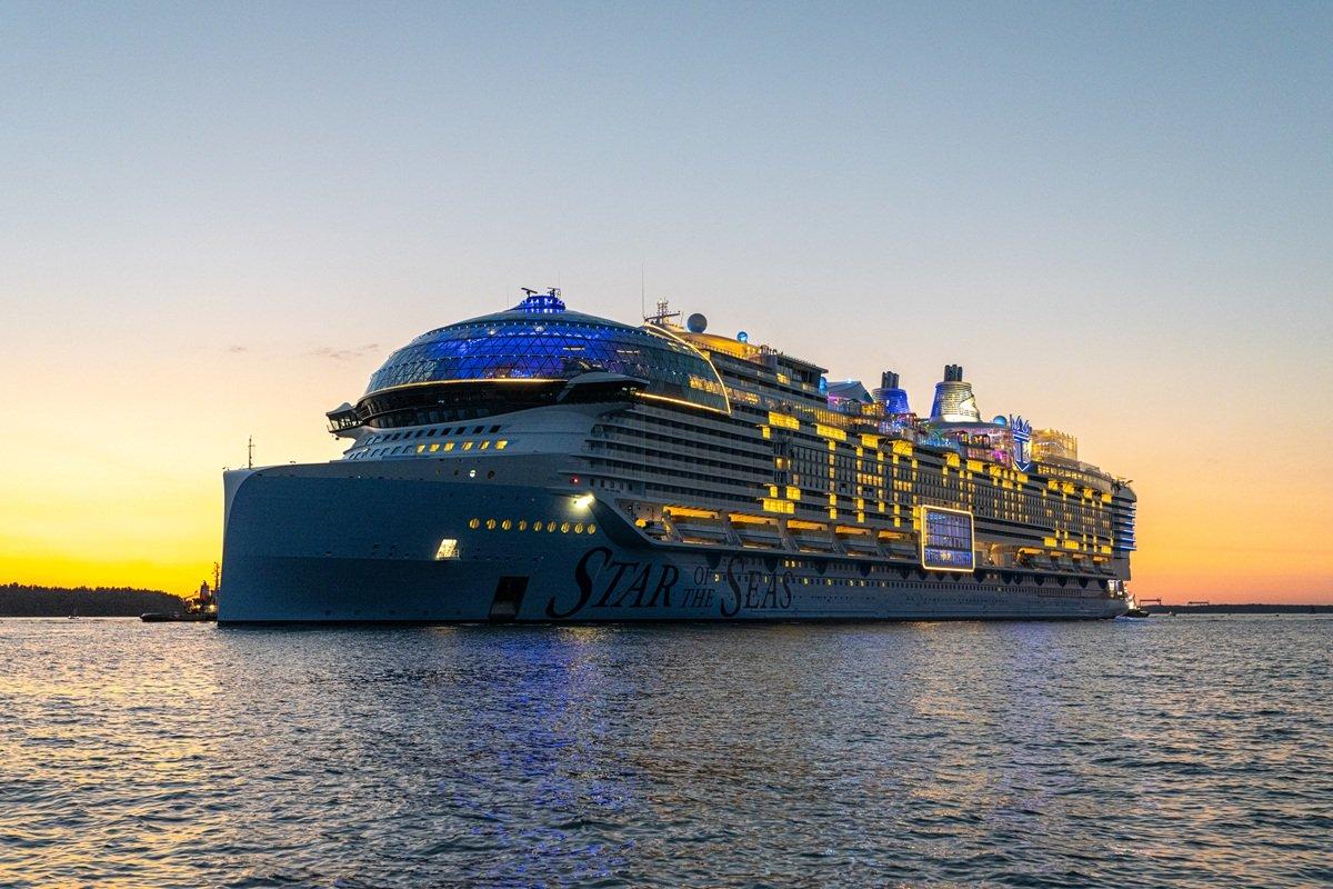 USA, Cococay, Portoriko, Svatý Martin z Port Canaveralu na lodi Star of the Seas