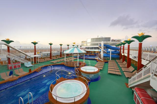 Zábava na lodi Norwegian Gem
