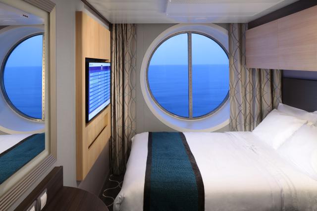 Kajuta s oknem Symphony of the Seas