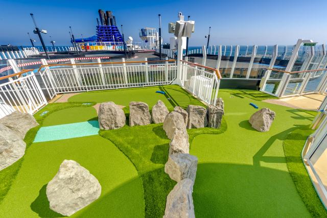 Zábava na lodi Norwegian Bliss