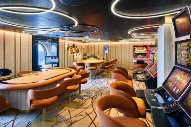 Zábava na lodi Explora IV