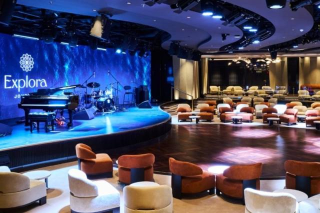 Zábava na lodi Explora IV