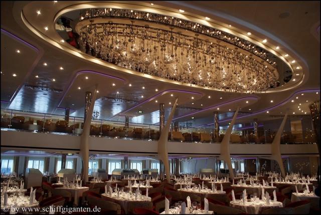 Zábava na lodi Celebrity Silhouette