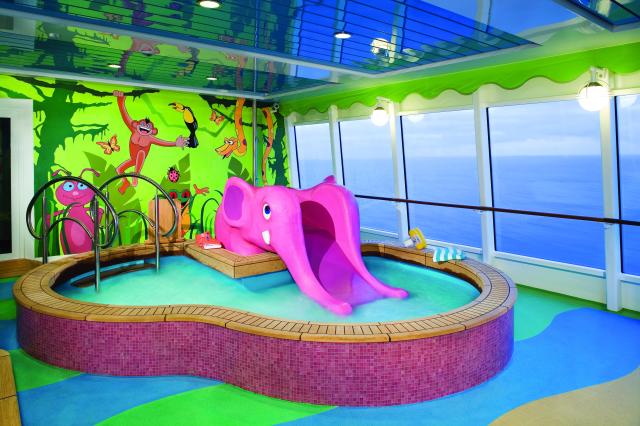 Zábava na lodi Norwegian Jade