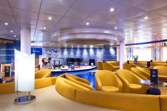 Zábava na lodi MSC Lirica