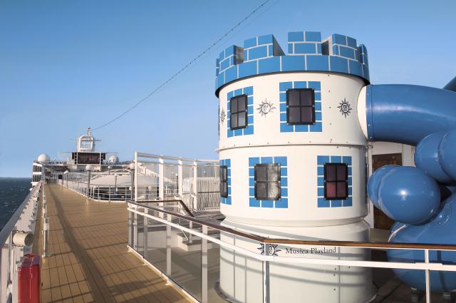 Zábava na lodi MSC Musica