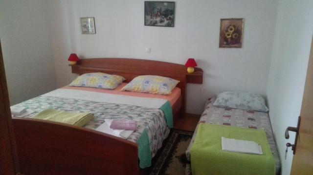 Čtyřlůžkový apartmán s přistýlkou v přízemí