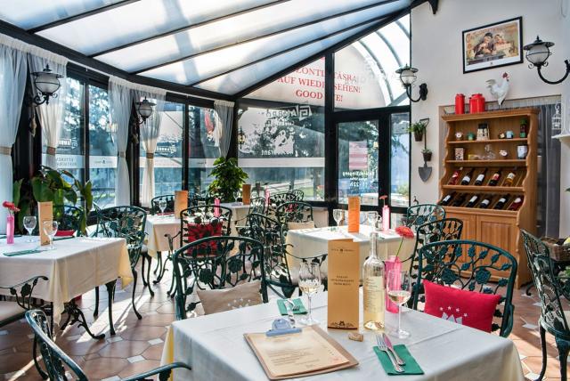 Restaurace