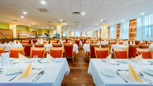 Restaurace