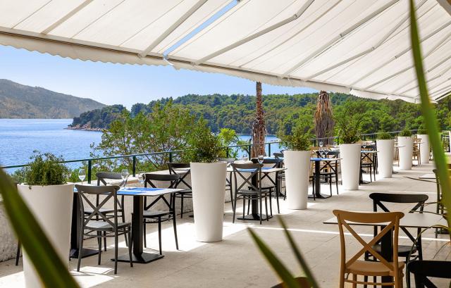 05-Objekti_Hvar_Arkada_V4_gallery_arkada-hotel-restaurants-terr