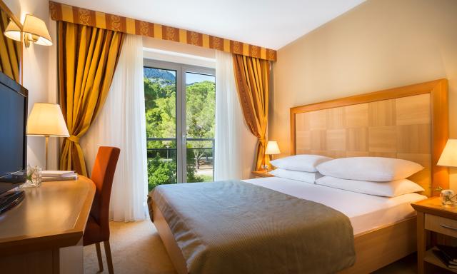 10 GRAND AZUR Standard double room