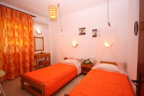 kostas_5_bedroom_st..jpg