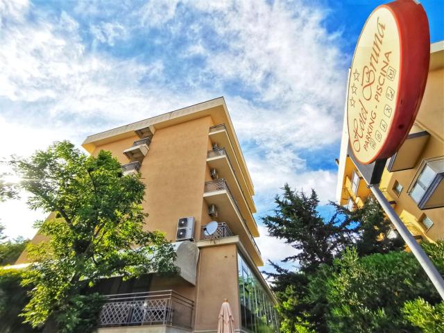 22 HOTEL BRUNA - CESENATICO.jpeg