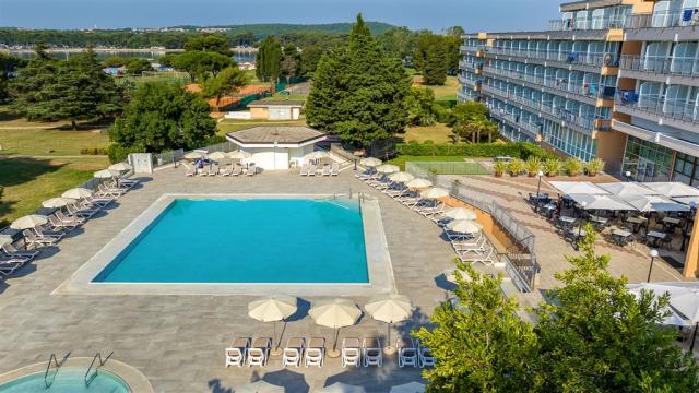 1721388469Arena-Hotel-Holiday_Beaches-Pools_21.jpg