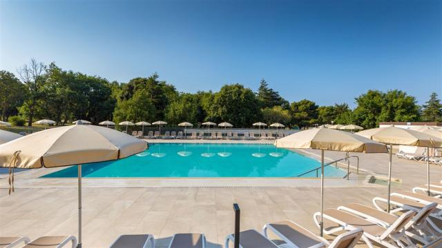 1721388470Arena-Hotel-Holiday_Beaches-Pools_31.jpg