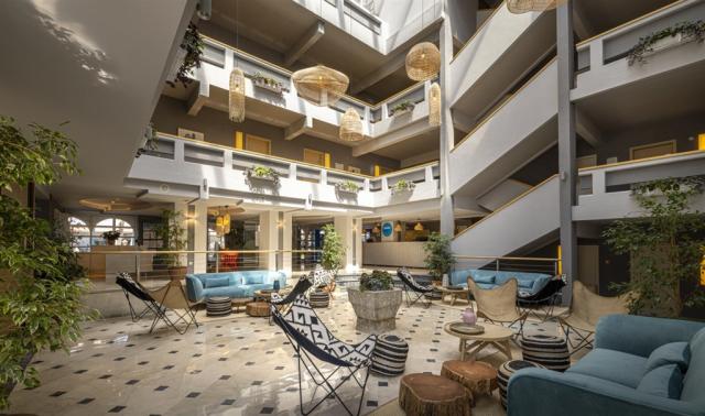 Krk_Sunny_Hotel_Sunny_Lounge_Bar_03.jpg