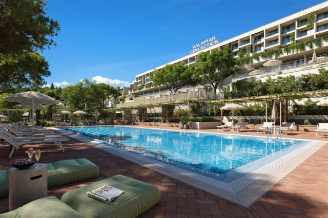 cgi_arba_resort__valamar_collection_exterior_pool_02_1719327404