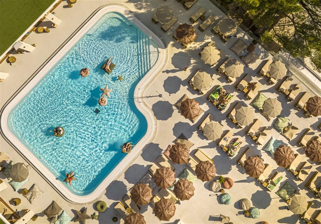 Dalmacija__PlacesHotel___PlacesPool__aiview_2_1655798067.jpg