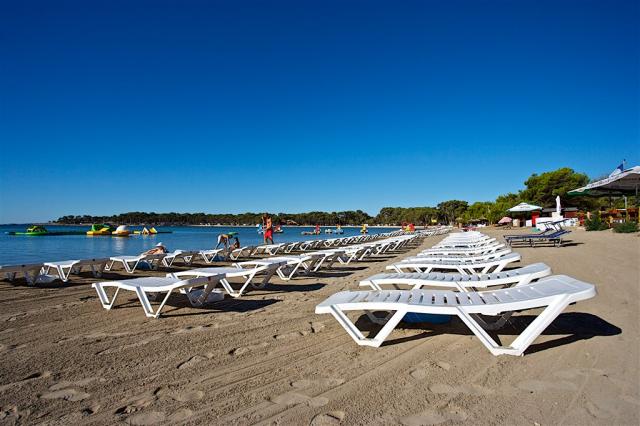 ResortAiPini_Beach (3).jpg