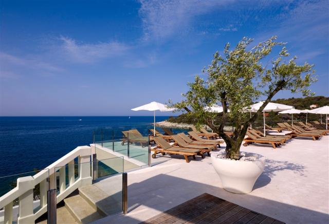 Apartments_Beaches&Pools_03.jpg