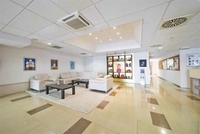 21_Marko_Polo_Hotel_by_Aminess_Lobby_Lobby_1.jpg