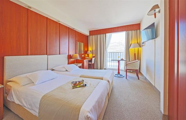 21_Marko_Polo_Hotel_by_Aminess_Rooms_Comfort_Double_Room_Seasid