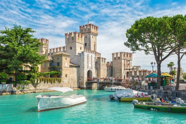 shutterstock_1263380986.jpg