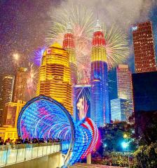 SINGAPUR a KUALA LUMPUR -  Vánoce a Silvestr v tropech