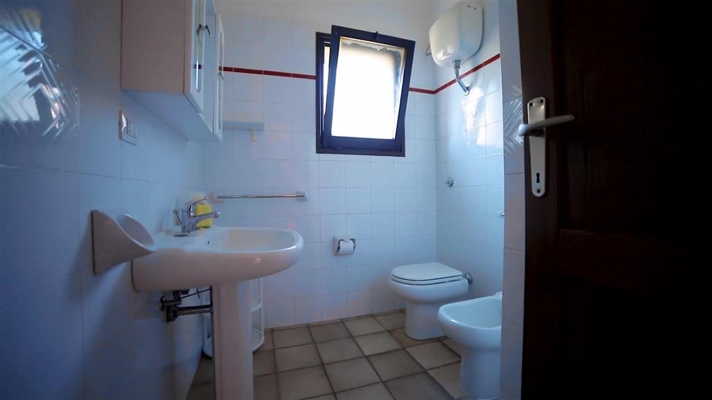 bagno villa pietra.jpg