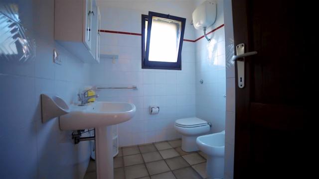 bagno villa pietra.jpg