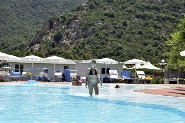 PiscinaPerdepera_055_.jpg