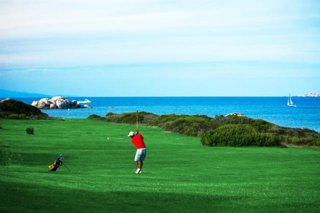 resort-valle-dell-erica-gallery-servizi-golf-pitch-putt-sardegn