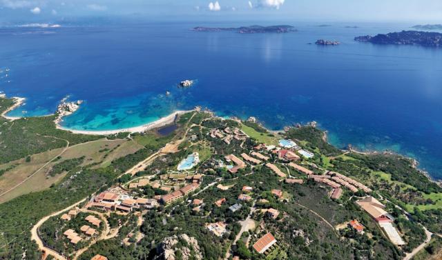 resort-valle-dell-erica-gallery-hotel-sul-mare-santa-teresa-gal