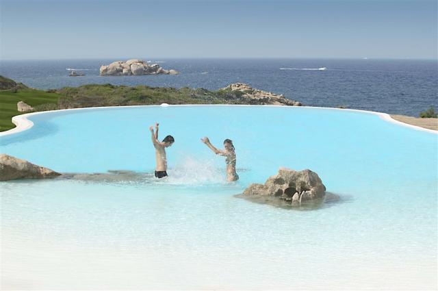 RESORT VALLE DELL ERICA THALASSO & SPA - HOTEL ERICA_BAZÉN .jpg