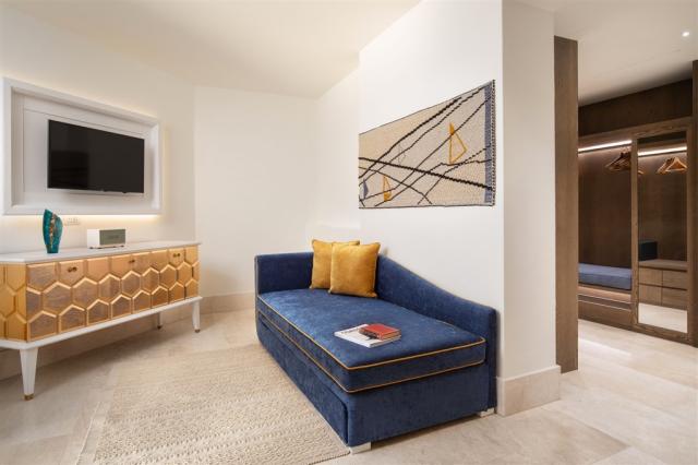 deluxe-suite-1-1.jpg