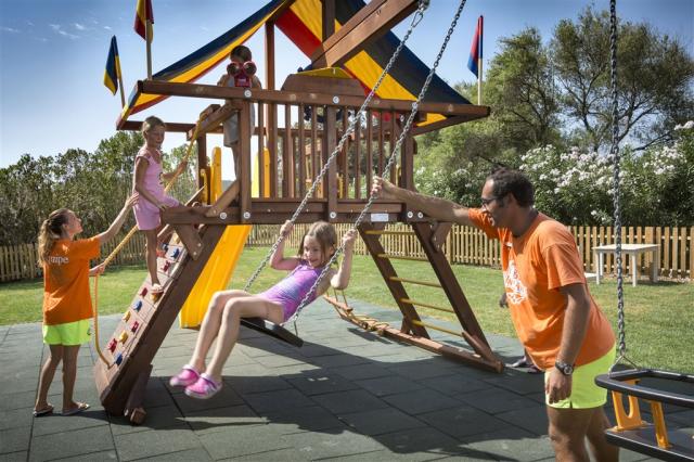 ABIDORU_Playground (2).jpg