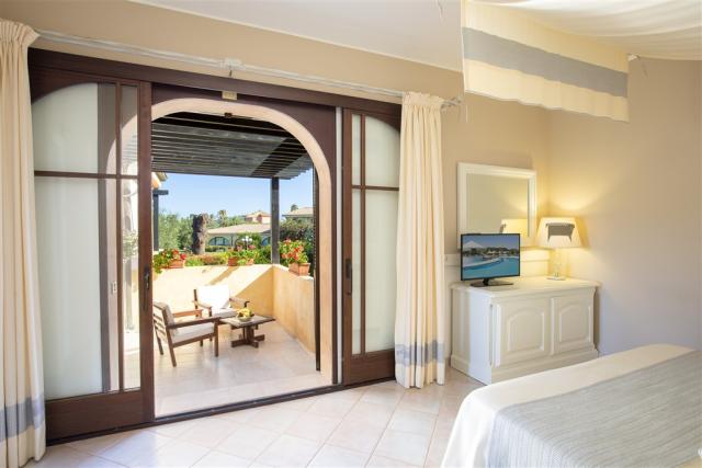 Hotel_Baia_di_Nora_Comfort_Garden-View (3).jpg
