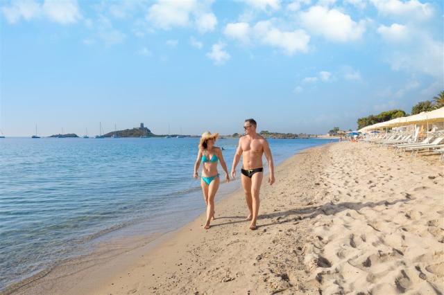 Hotel Baia di Nora - Beach (5).jpg