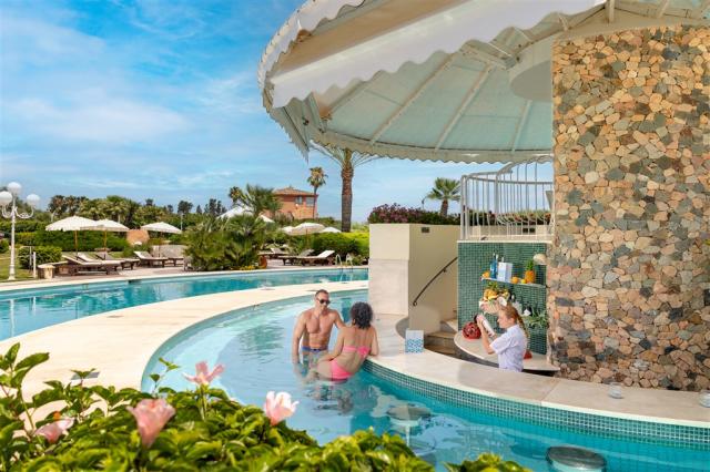 Suggested -Hotel Baia di Nora - Swimming Pool (6).jpg