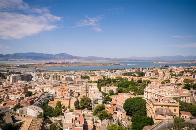 cagliari_město_101151844_l1.jpg