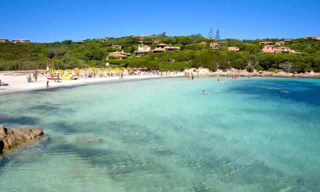 COLONNA_COUNTRY_plaz_Cala_Granu_by_sardinianbeaches.jpg